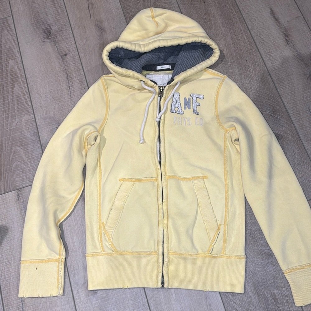 Abercrombie and fitch muscle sweater